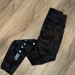 Barry’s x Lululemon leggings